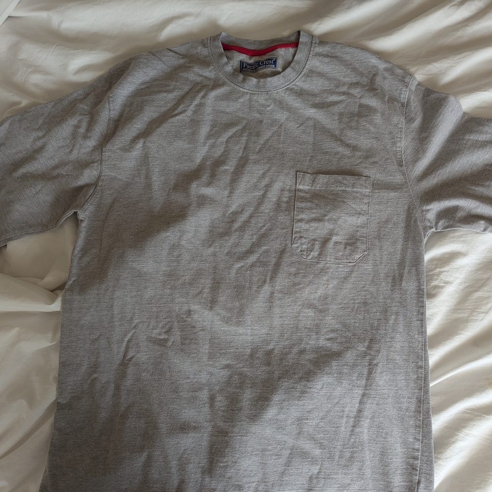 Pacific Crest Men's Heather Gray T Shirt Size LT